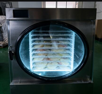 가장 똑똑한 주방 투자. 우리의 간단한 가정용 냉동 건조기로 오래 지속되고 건강한 간식과 완전한 식사를 만듭니다.